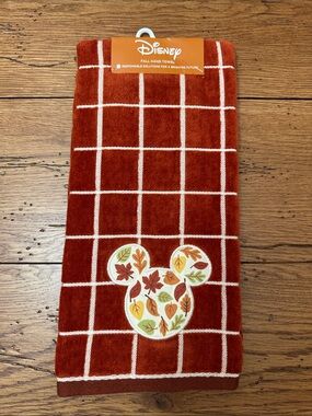 Disney Rust and White Grid Fall Hand Towel with Leaf Mickey